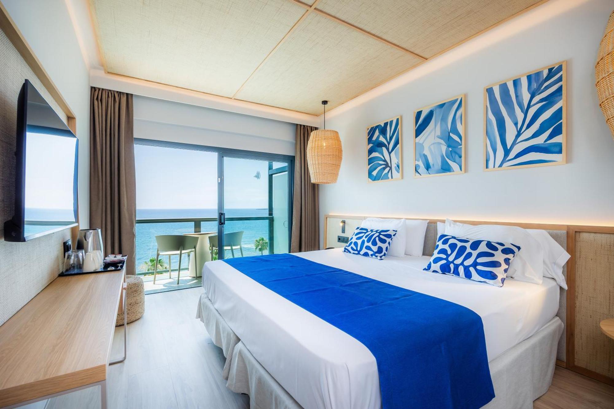 Double or Twin Room Sea View,1686458864:JPEG